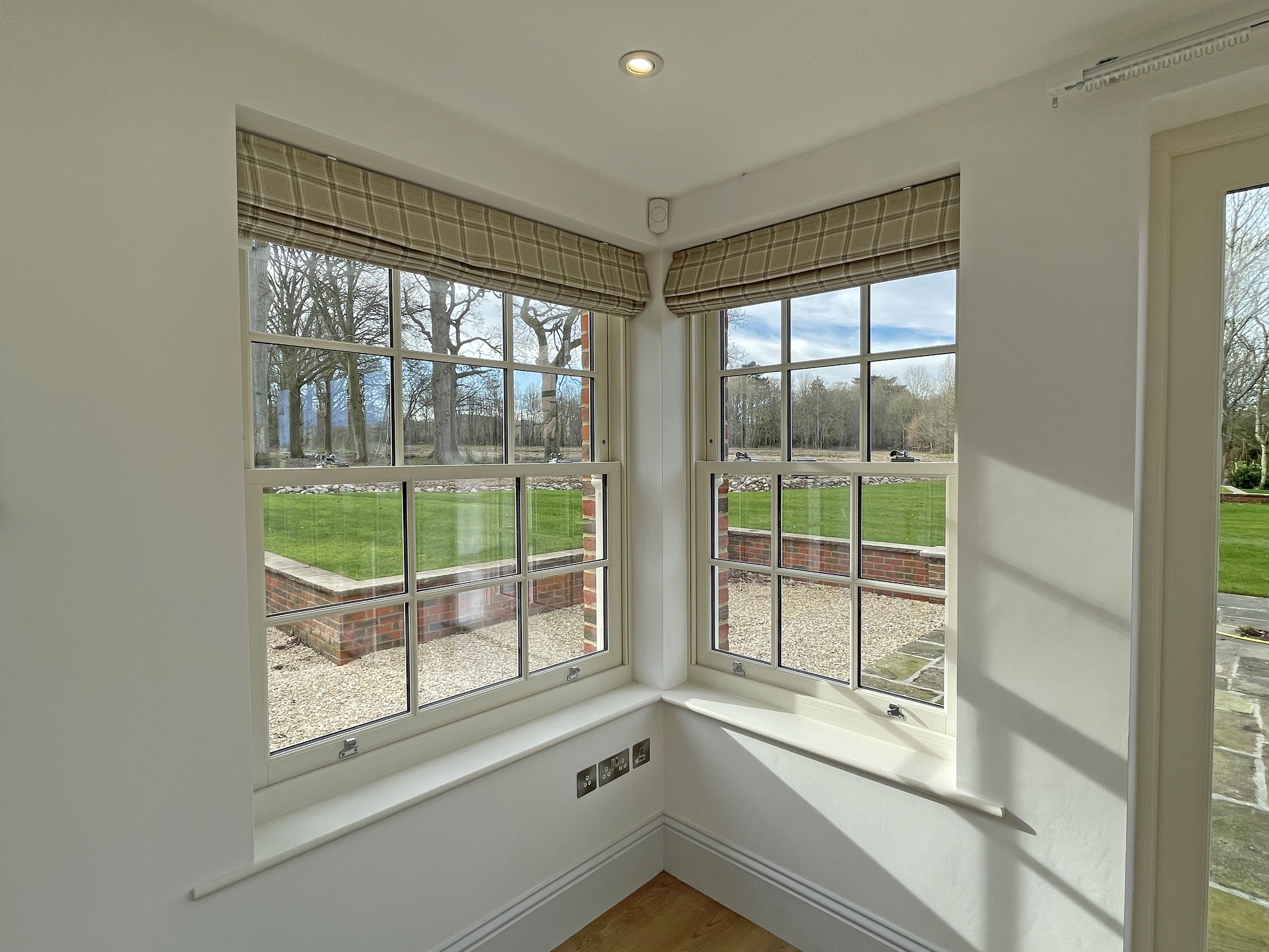 interior view of two corner sash windows